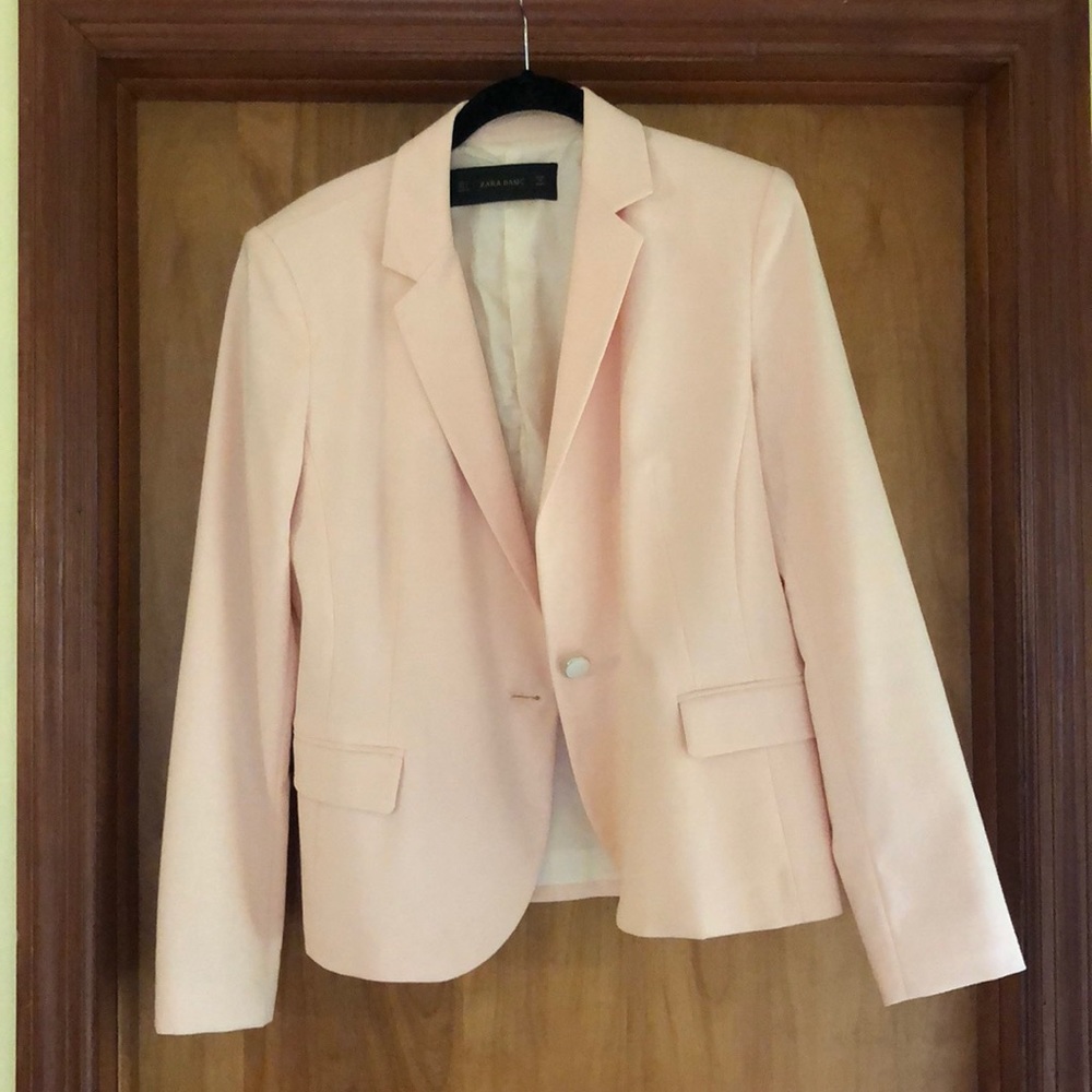 Light pink blazer from Zara basic